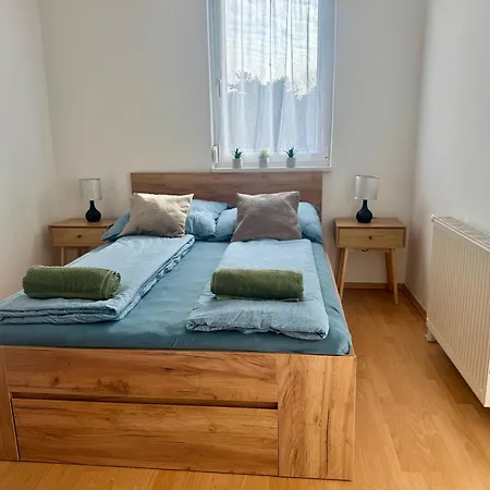 B73 Apartman *