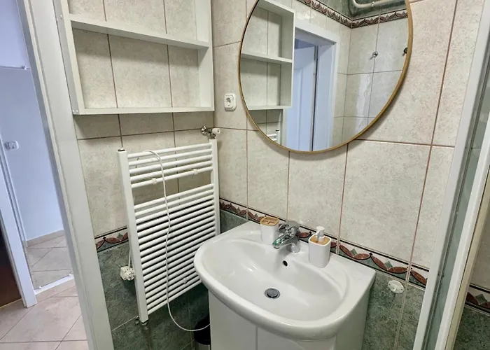 Διαμέρισμα B73